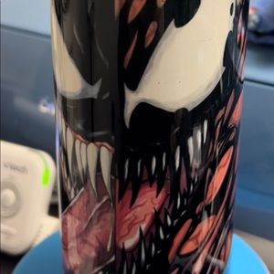 20oz venom tumbler